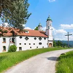Schwaiger Almblick 아파트